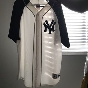 Yankees jersey